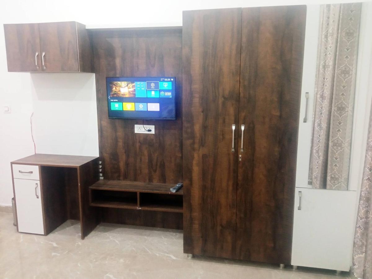 Travelodge Homestay Bīr المظهر الخارجي الصورة